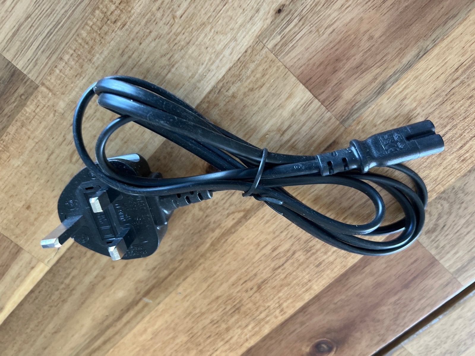 Netsnoer met UK stekker en C7 connector, Ophalen of Verzenden, Gebruikt
