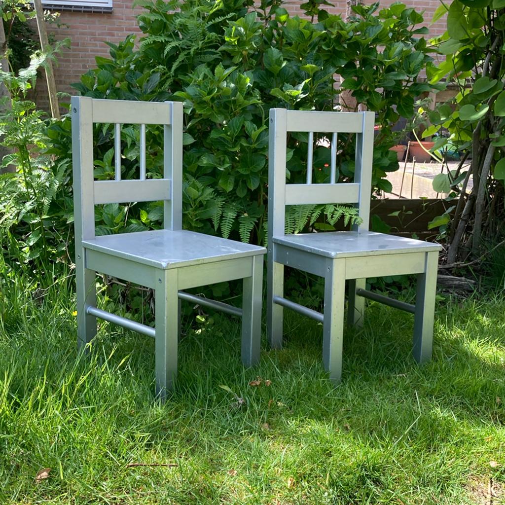 Twee IKEA kinderstoeltjes, zilver., Ophalen, Gebruikt