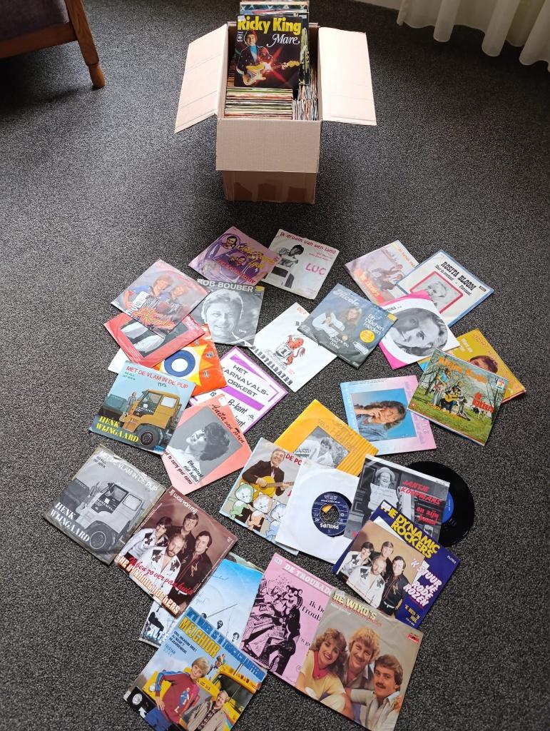 Partij vinyl singles nederlandstalig, Ophalen of Verzenden, Gebruikt, Pop