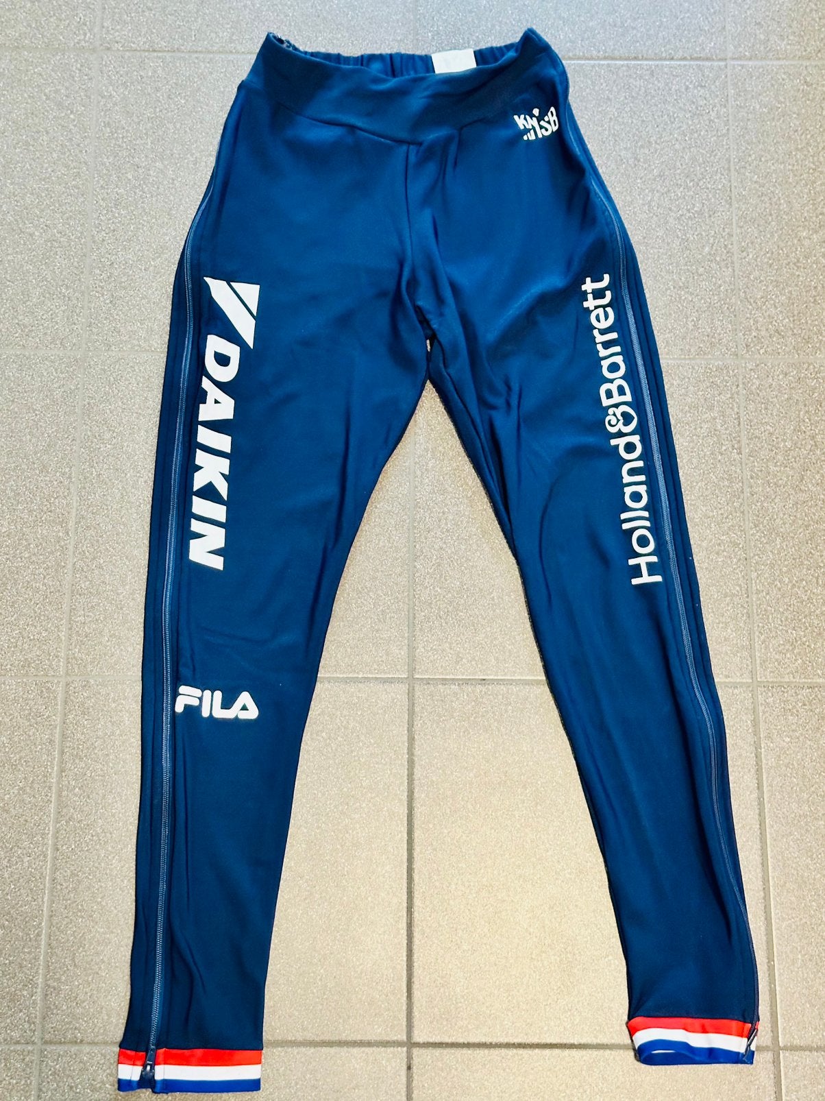 Schaatskleding schaatsbroek ritsbroek inrijbroek maat S Fila, Ophalen of Verzenden, Zo goed als nieuw