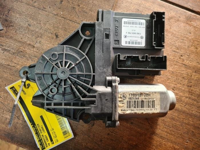 Raammotor Portier van een Volkswagen Caddy, Gebruikt, -, Volkswagen, -