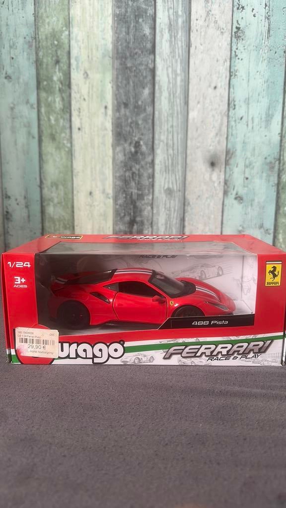 1/24 Ferrari 488 Pista, Ophalen of Verzenden, Zo goed als nieuw, Auto, Bburago