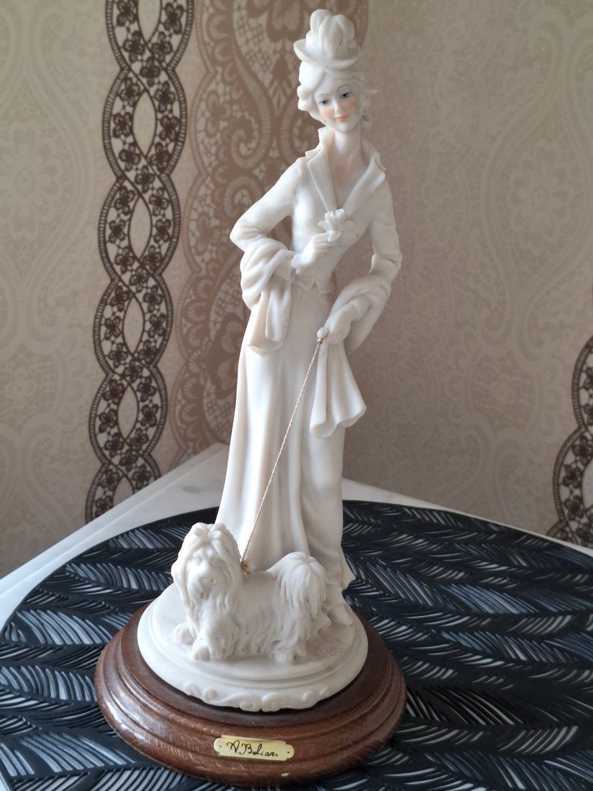 Vintage Italiaans Beeld A.Belcari (Dear Studio)Dame met hond, Ophalen of Verzenden