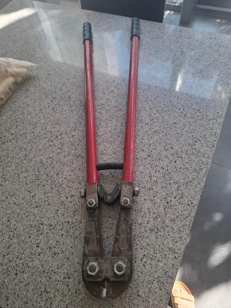 BETONSCHAAR, SCHNEIDET, LENGTE 90 CM, Ophalen of Verzenden, Gebruikt