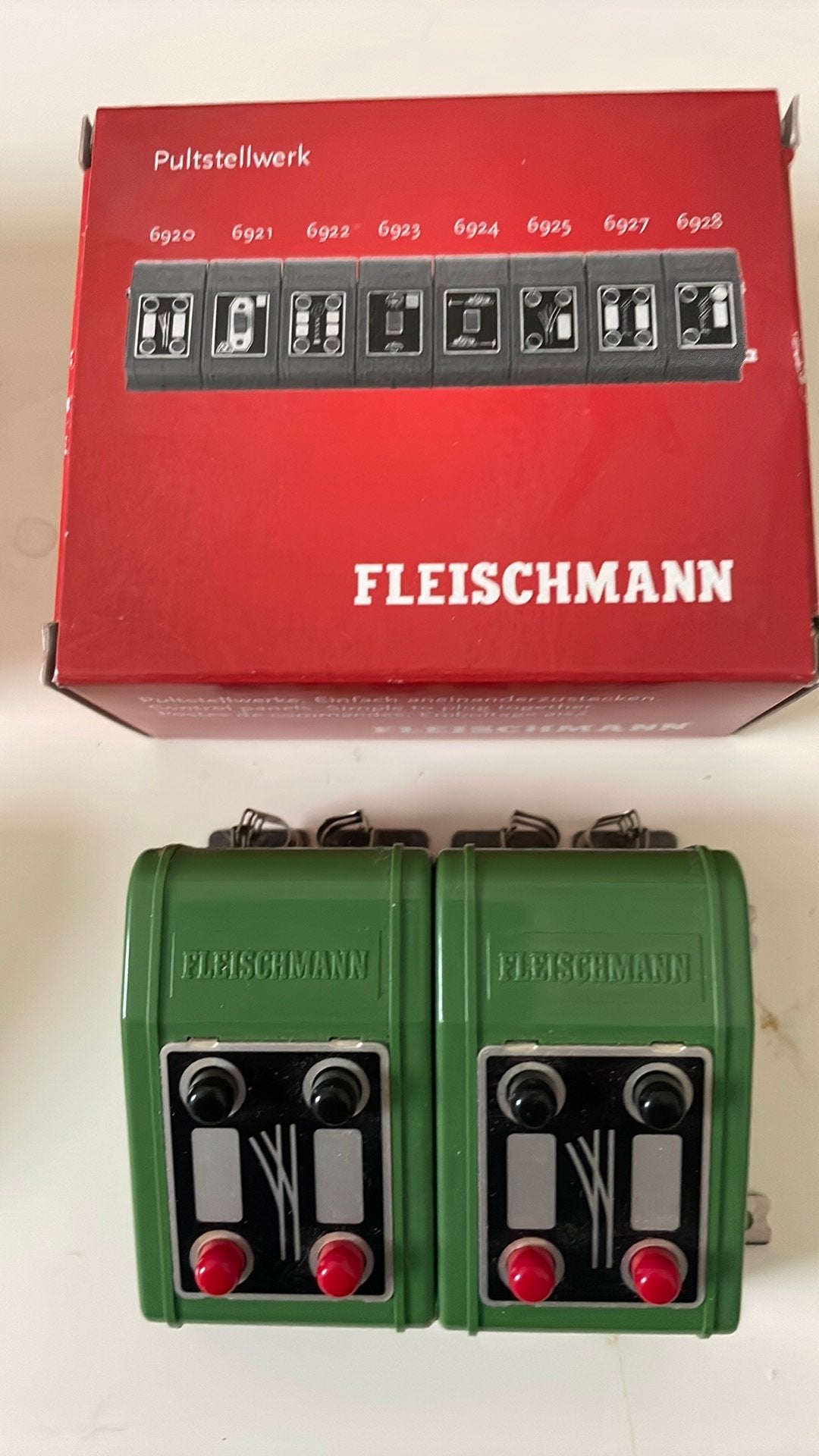 Fleischmann schakelaars, Ophalen of Verzenden, Zo goed als nieuw, Gelijkstroom, Fleischmann