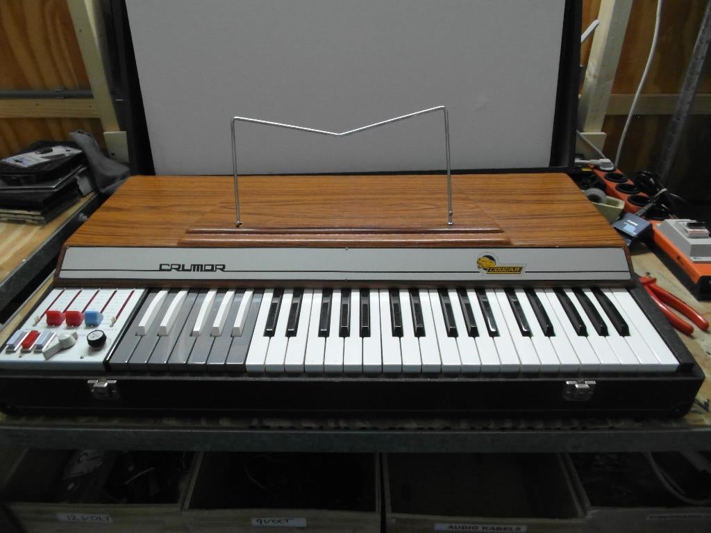 Crumor Cougar Elektronisch orgel Italië 2switchonline, Muziek en Instrumenten, Keyboards, Ophalen, Gebruikt, 49 toetsen, Overige merken
