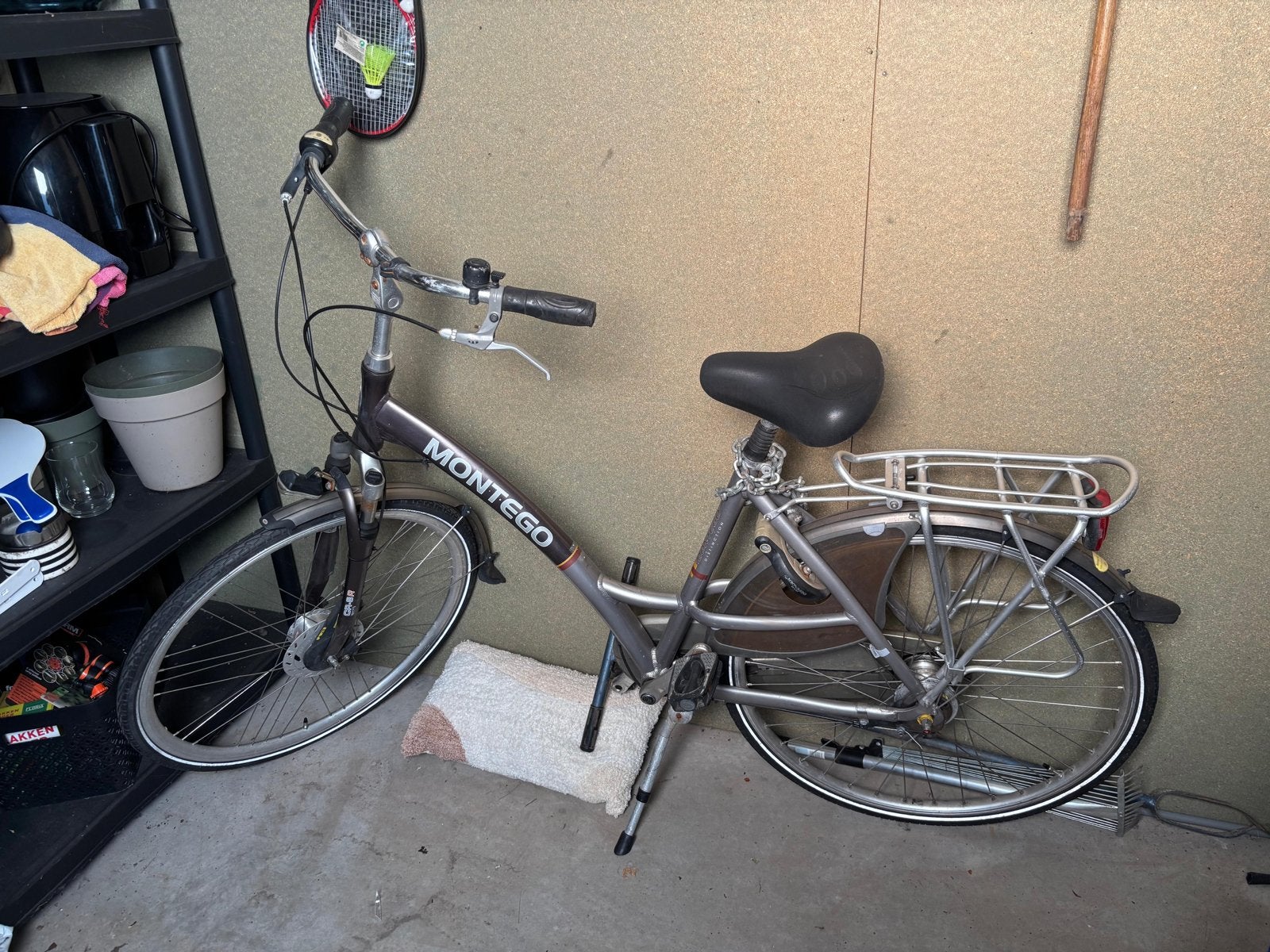 Montego damesfiets met bagagedrager, Versnellingen, Schijfrem, Ophalen, Overige merken