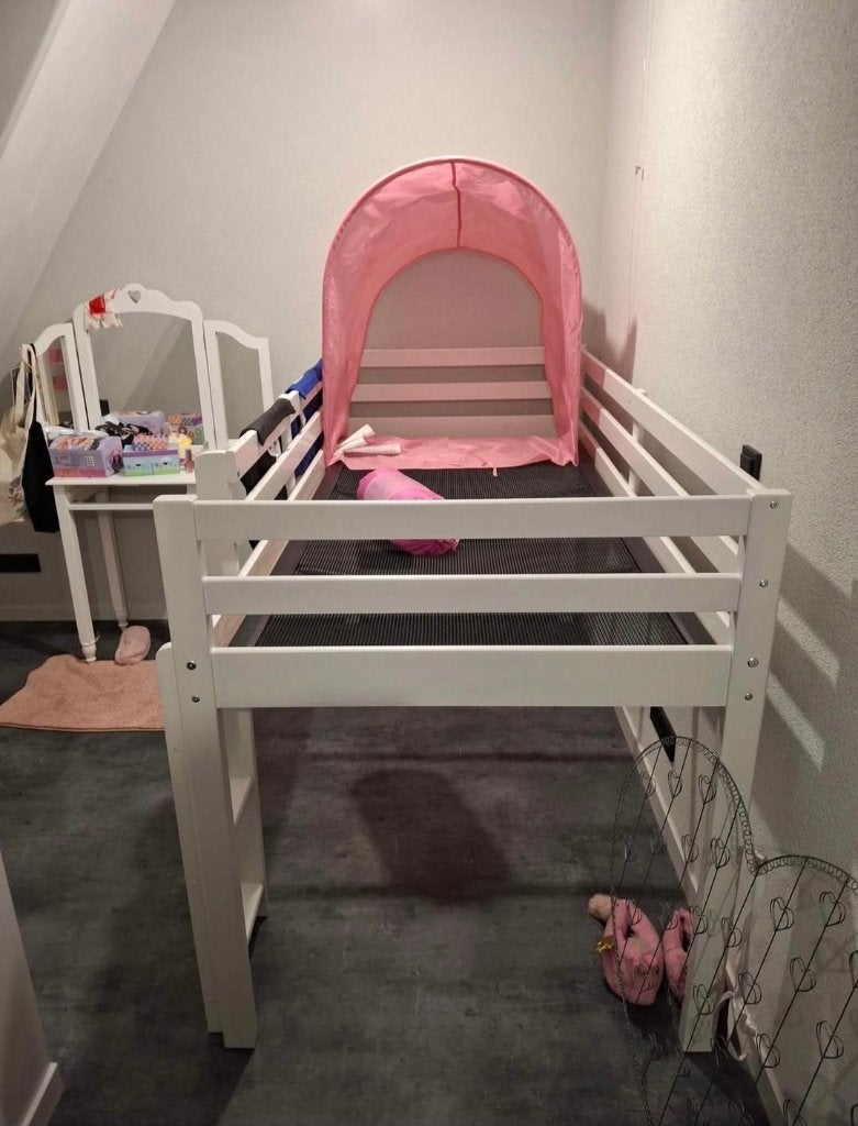 Half hoogslaper, Ophalen, Zo goed als nieuw, Halfhoogslaper