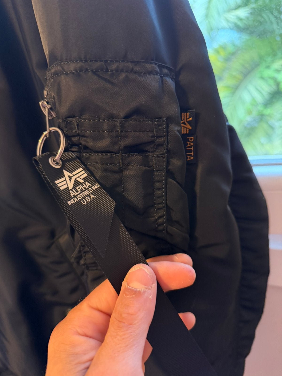 Bomber Patta x Alpha Industries size M, Ophalen of Verzenden, Zo goed als nieuw, Maat 48/50 (M), Groen