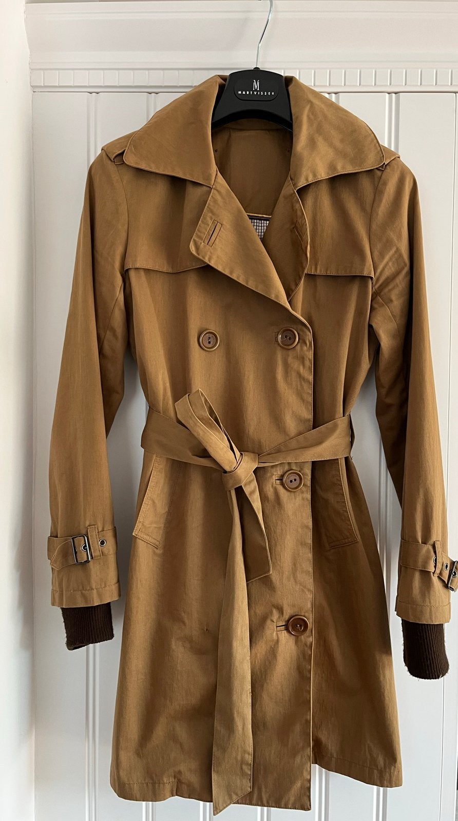 Stijlvolle trenchcoat in camelkleur, maat S, Ophalen of Verzenden, Zo goed als nieuw, Maat 36 (S), Bruin