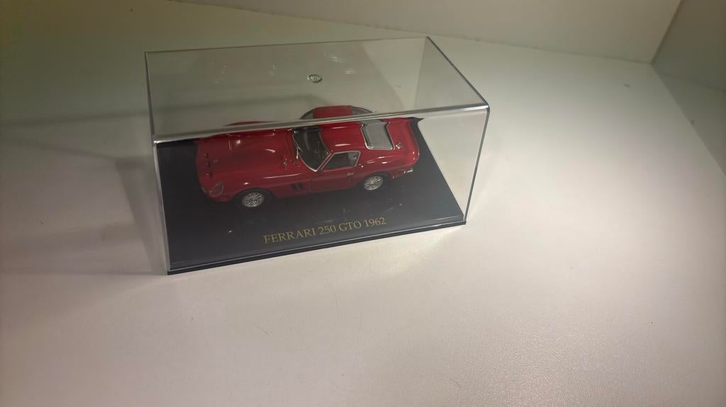 Ferrari 250 gto 1962 atlas 1.43, Hobby en Vrije tijd, Modelauto's | 1:43, Overige merken, Auto, Ophalen of Verzenden, A