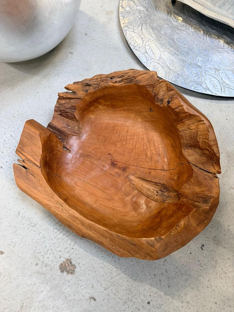 Unieke houten schaal van natuurlijk hout, Schaal, Ophalen of Verzenden, Zo goed als nieuw, Overige vormen