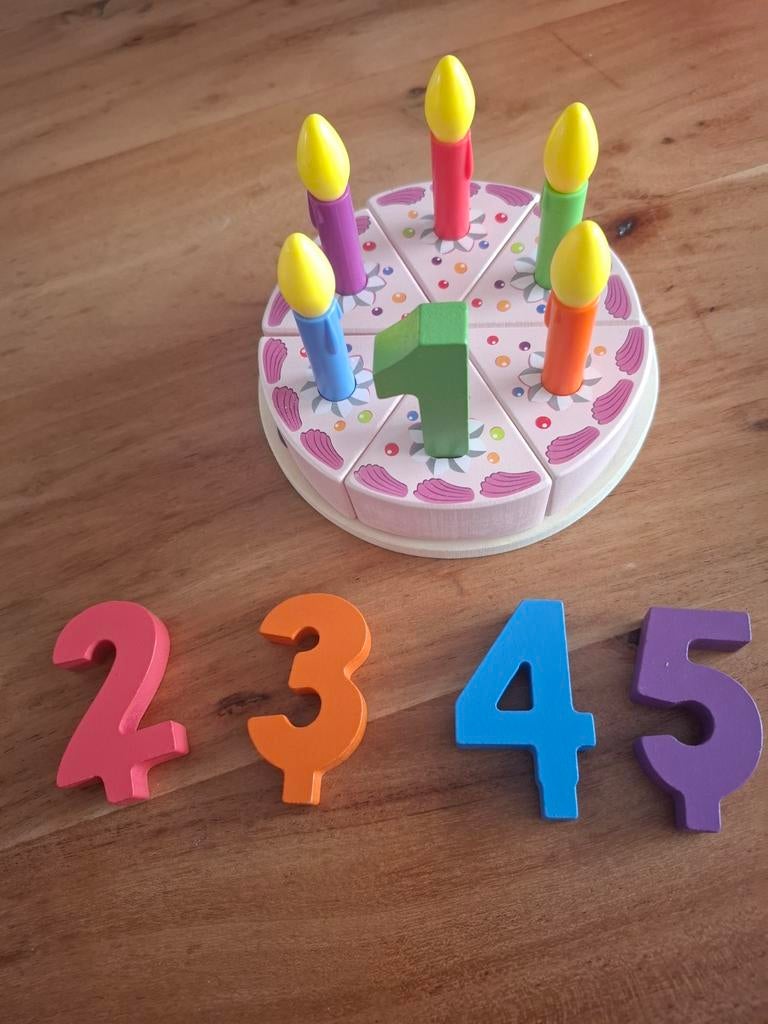 Houten verjaardagstaart met kaarsjes en cijfers, Ophalen of Verzenden, Zo goed als nieuw, Overige typen