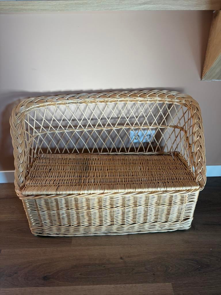 Rotan klepbankje, Ophalen, Gebruikt