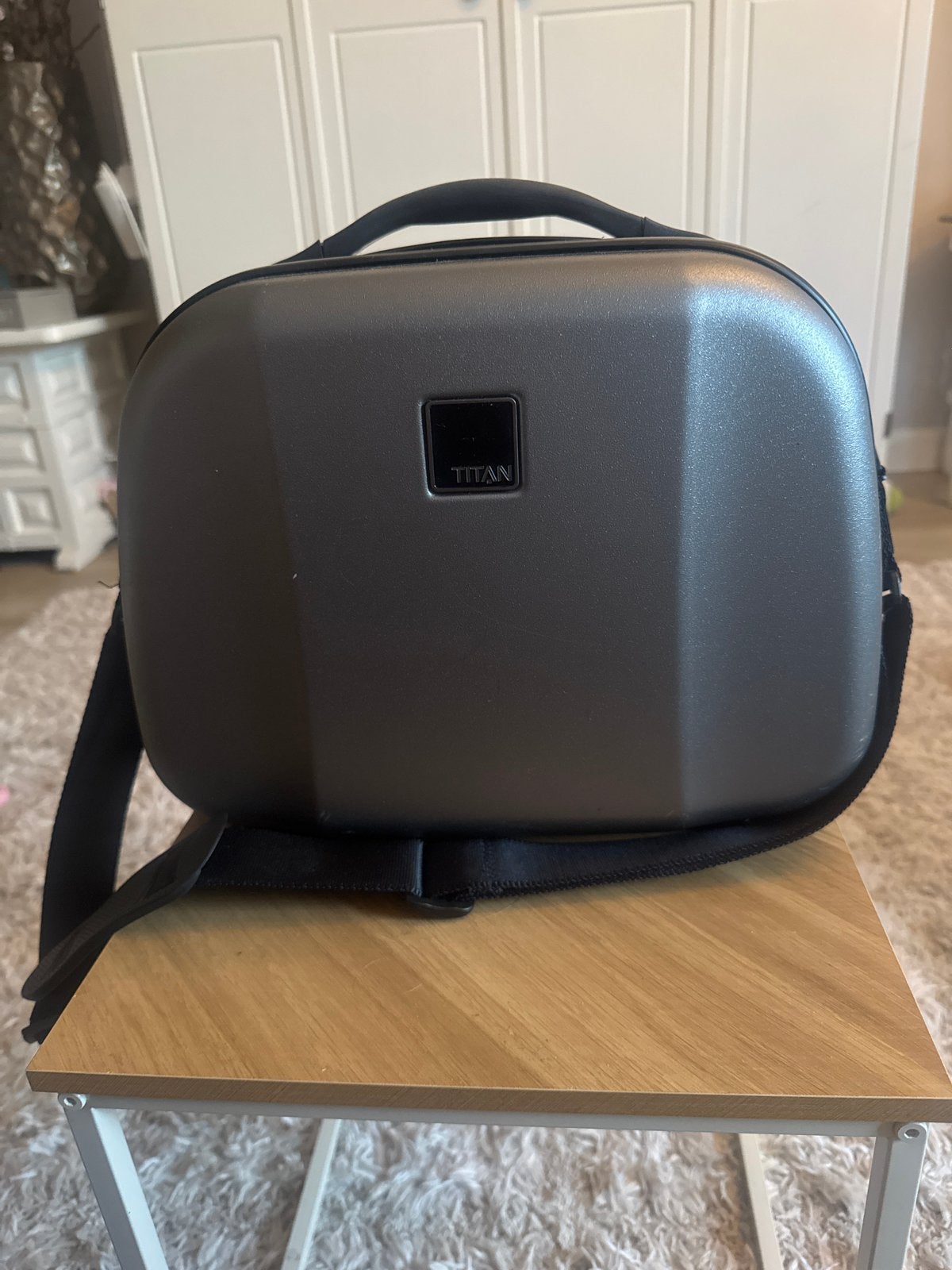 Professionele make-up koffer van TITAN, Ophalen, Gebruikt, Grijs, Hardcase