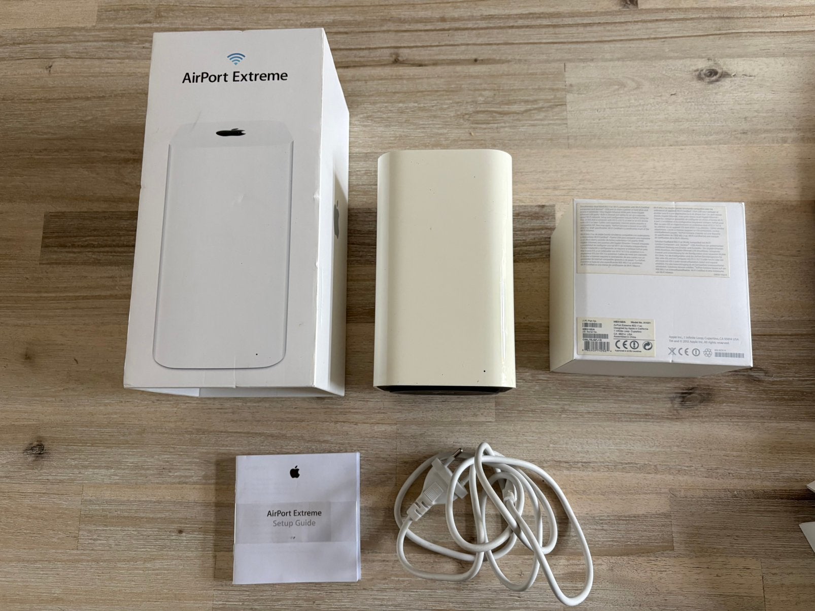 Apple Airport Extreme A1521 compleet in doos, Ophalen of Verzenden, Gebruikt, Router