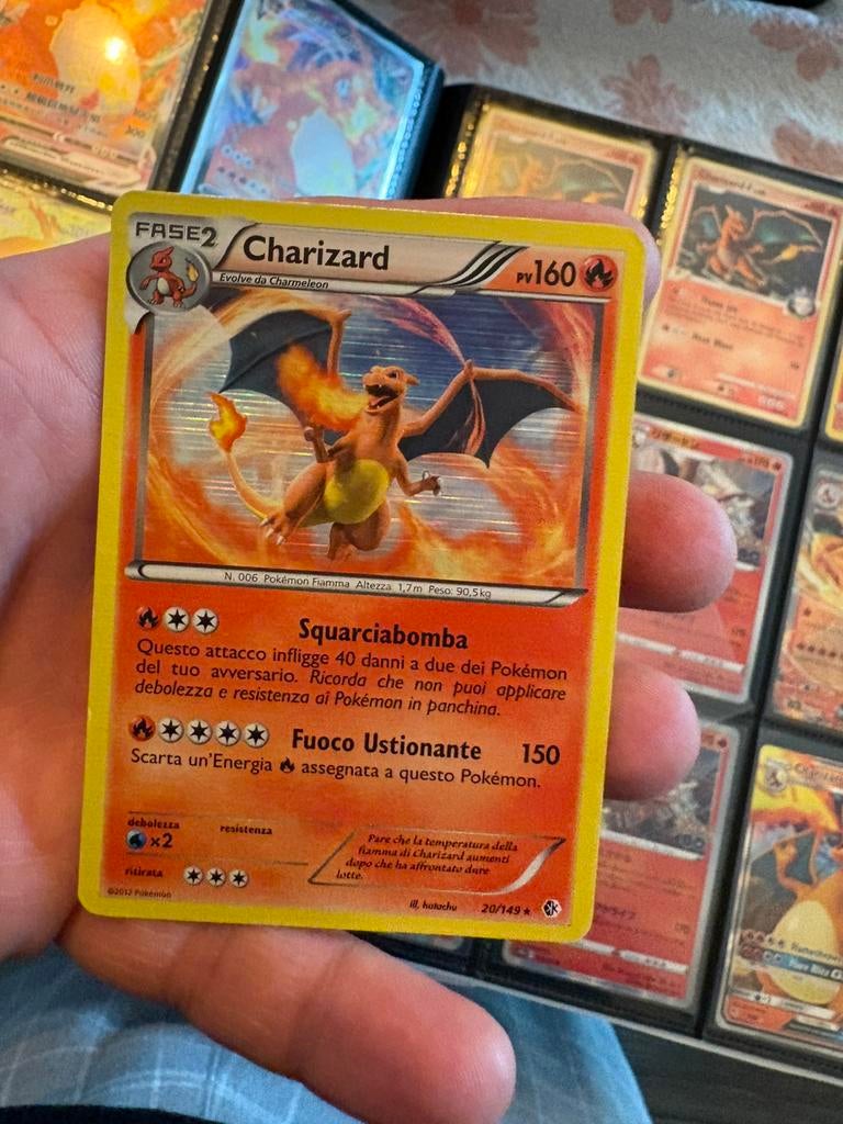 Charizard 20, Ophalen of Verzenden, Zo goed als nieuw, Meerdere kaarten, Foil