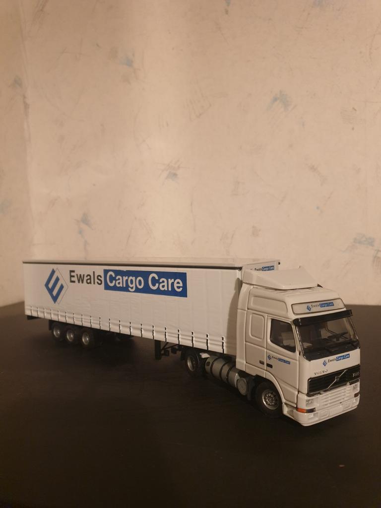 Tekno volvo Ewals, Hobby en Vrije tijd, Ophalen of Verzenden, Zo goed als nieuw, Bus of Vrachtwagen, Herpa