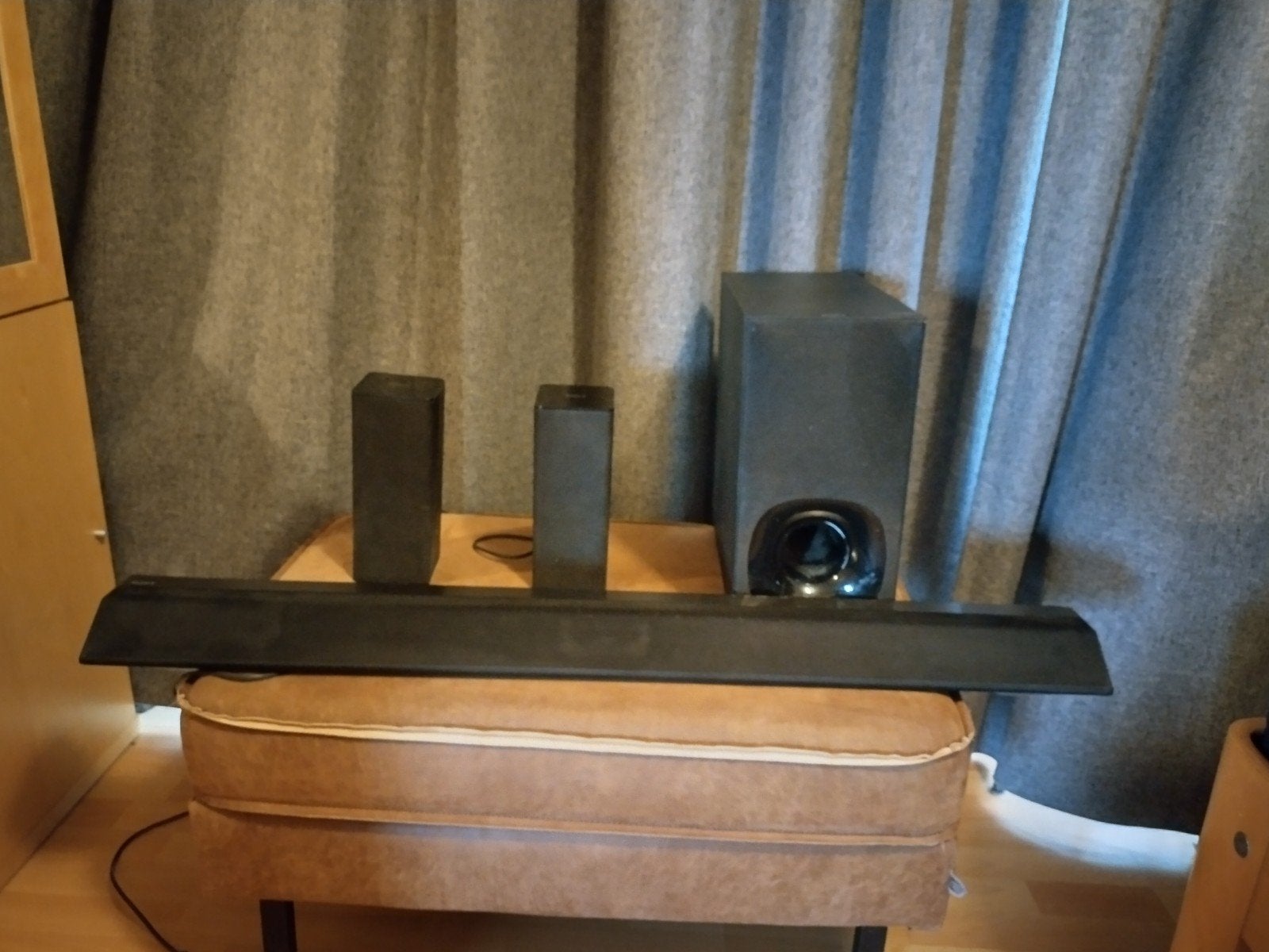 Sony SA-RT5  - soundbar met draadloos surround systeem., Audio, Tv en Foto, Ophalen, Gebruikt, 70 watt of meer, 5.1-systeem