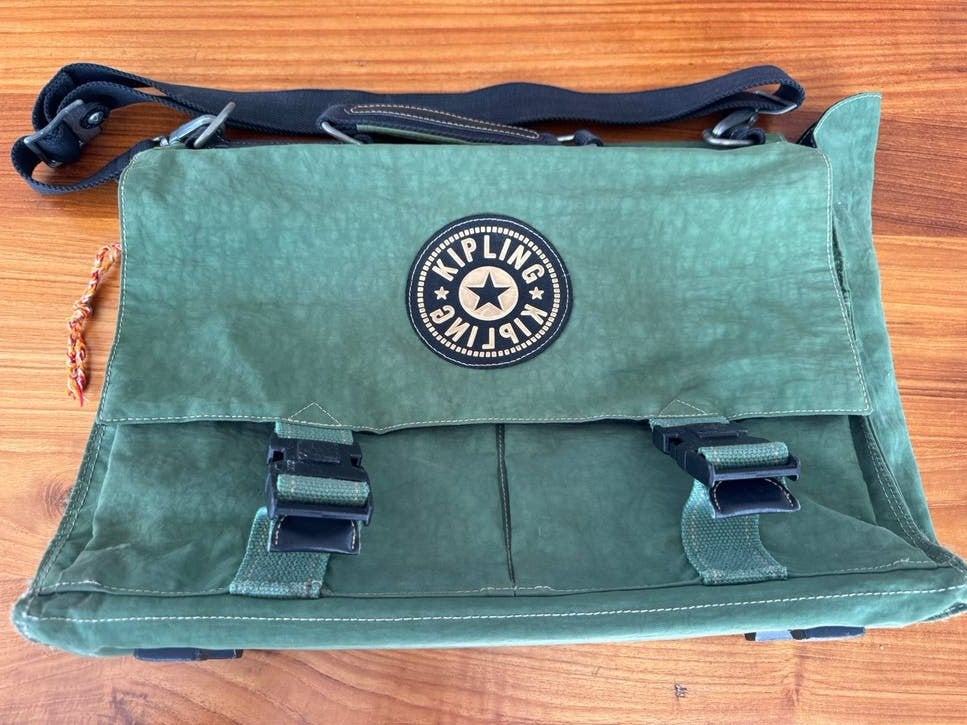 Kipling Schoudertas/Aktetas - Groen - 45x30x12cm, Ophalen of Verzenden, Gebruikt, Groen, Kipling