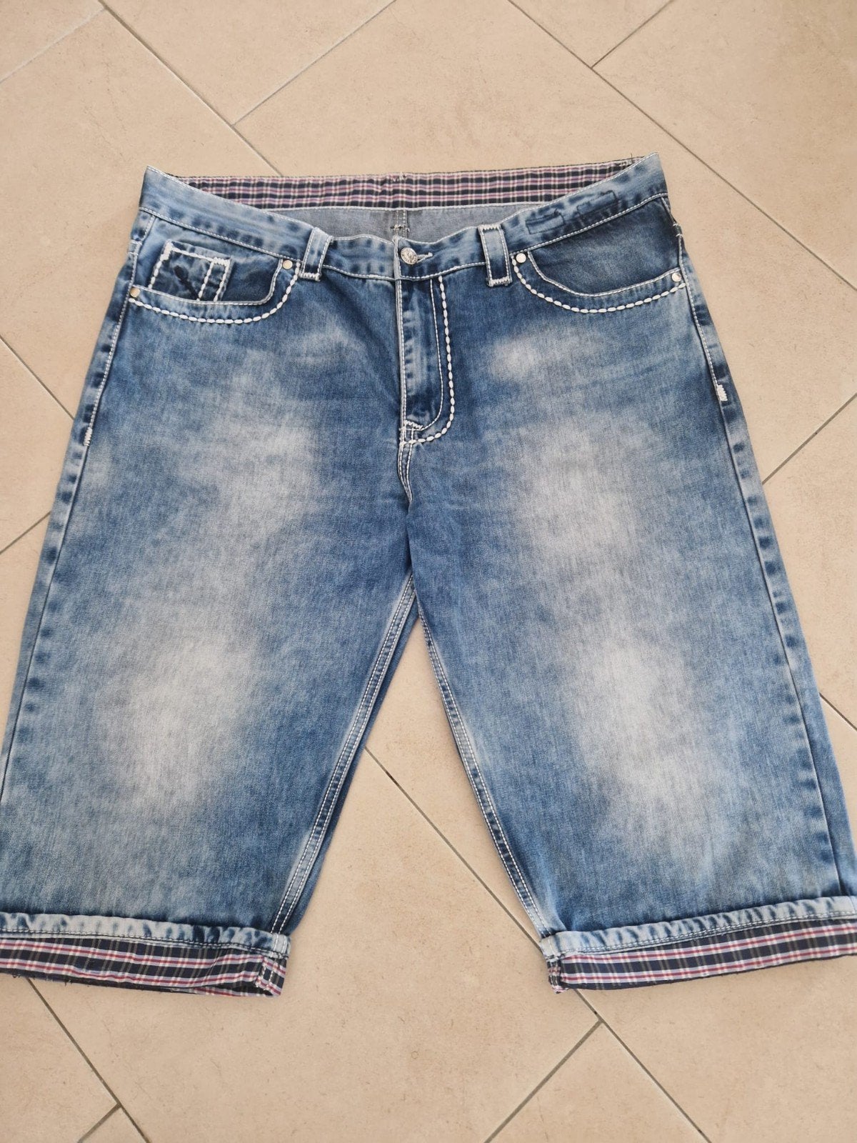 Camp David waist 40
Waist 40, Blauw, Ophalen of Verzenden, Zo goed als nieuw, W40 - W42 (confectie 56/58)