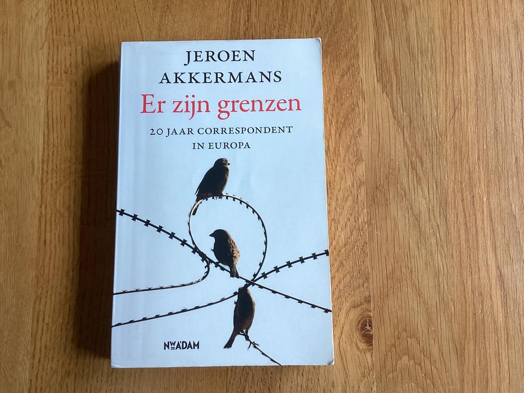 Mooi boek over belevenissen van Jeroen Akkermans (RTL), Ophalen of Verzenden, Zo goed als nieuw