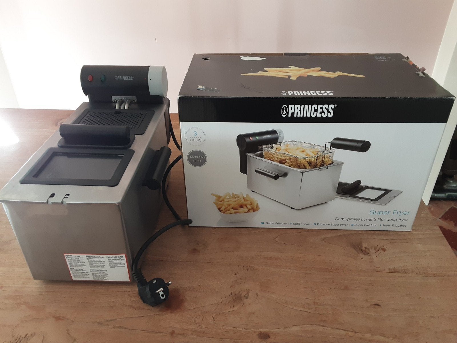 Princess Super Fryer - 3 Liter Frituurpan, 2 tot 3 liter, Ophalen of Verzenden, Nieuw, Uitneembare binnenpan