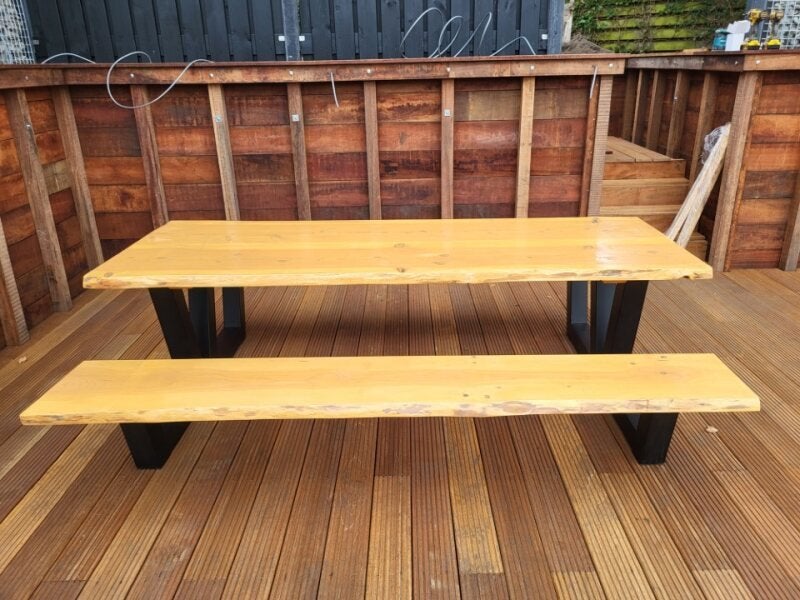 Picknicktafel staal en douglas/lariks hout. V frame Boomstam, Niet ingevuld, Niet ingevuld, Nieuw, Ophalen of Verzenden