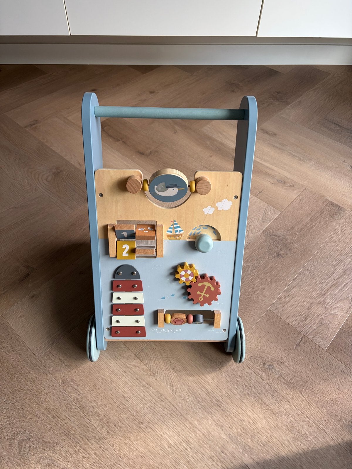 Little Dutch Houten Loopwagen met activiteitenbord, Ophalen of Verzenden, Zo goed als nieuw, Overige typen, Met wieltjes