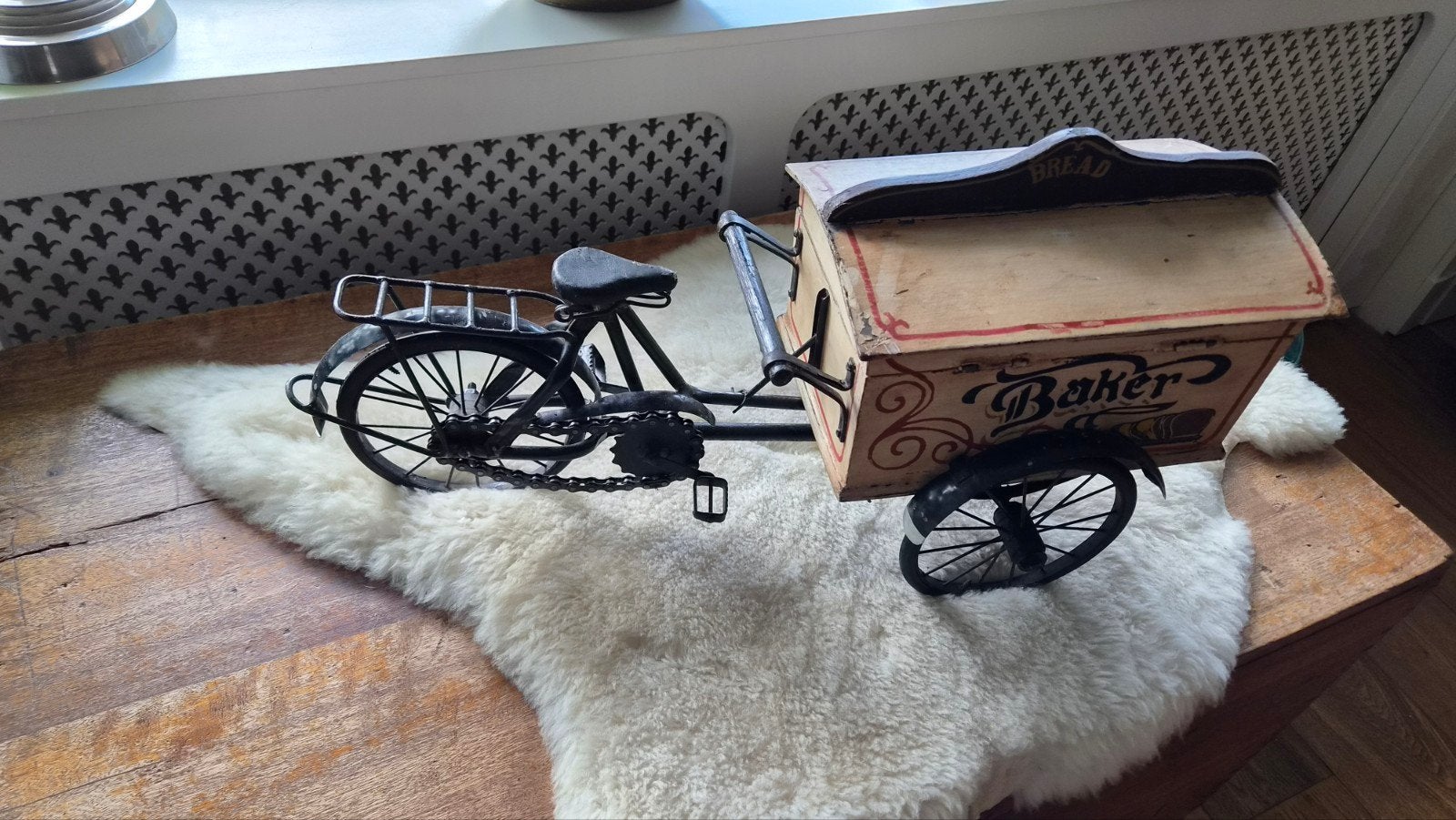 Oude bakkersbakfiets - Uniek decoratiestuk, Antiek en Kunst, Ophalen