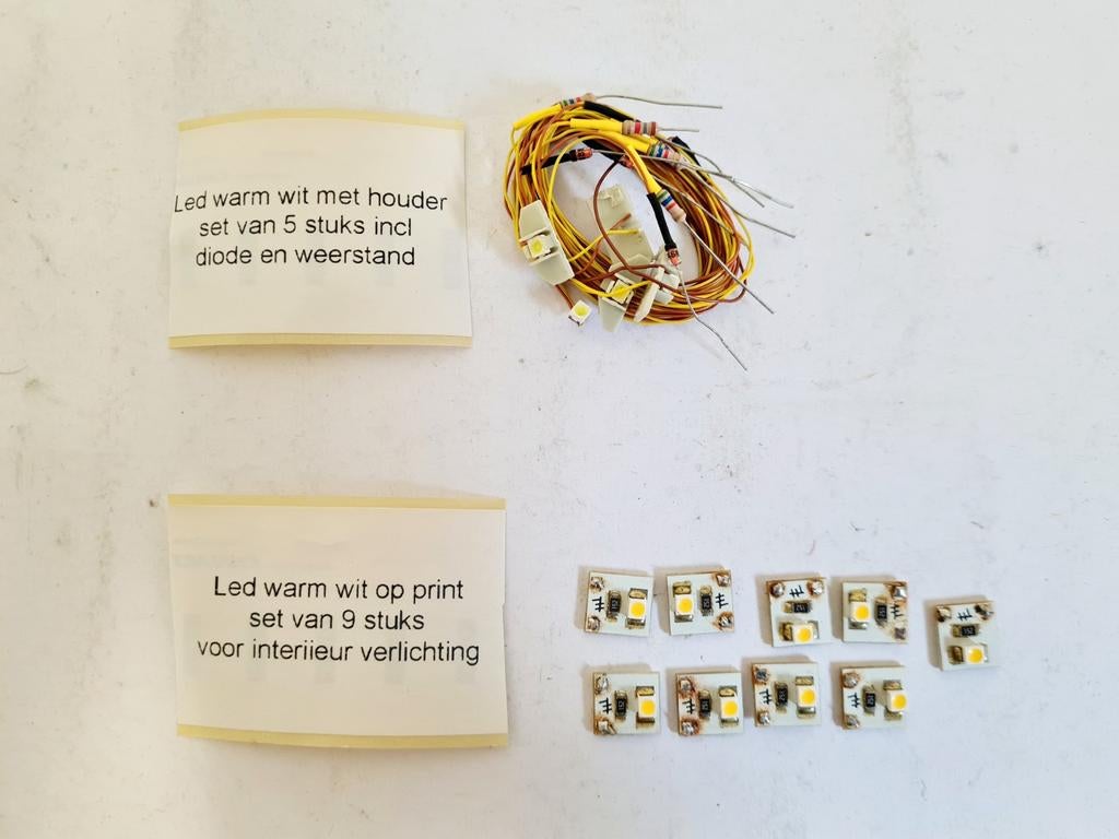 Led warm wit met houder en op print voor interieurverlichtin, Hobby en Vrije tijd, Modeltreinen | H0, Overige merken, Gelijkstroom of Wisselstroom