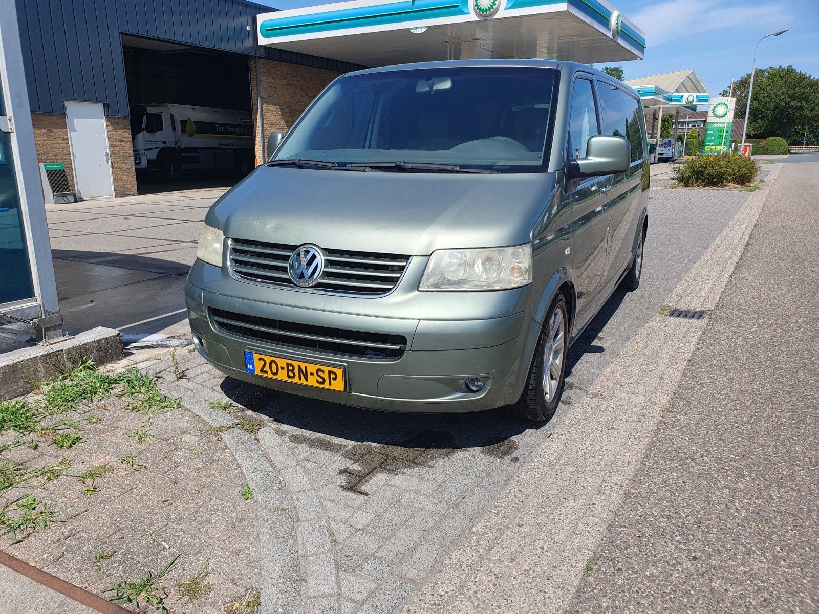 Volkswagen Transporter 2.5 TDI 1.0 128KW DC 2004, Auto's, Voorwielaandrijving, Volkswagen, Origineel Nederlands, Overige kleuren