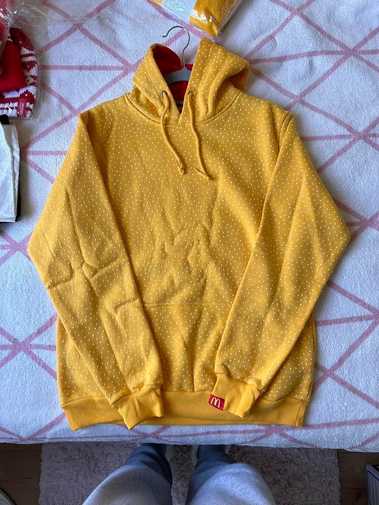 McDonald's Hoodie Limited Edition Size M, Ophalen of Verzenden, Zo goed als nieuw, Geel
