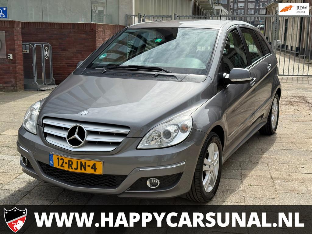 Mercedes-Benz B-klasse 200, NIEUWE APK, Voorwielaandrijving, Euro 5, Gebruikt, Zwart