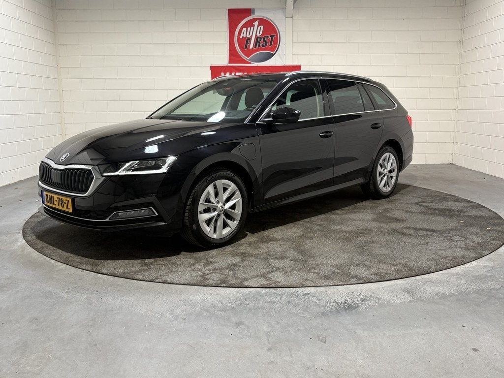 Skoda Octavia Combi 1.4 TSI iV PHEV Sportline Business, Full