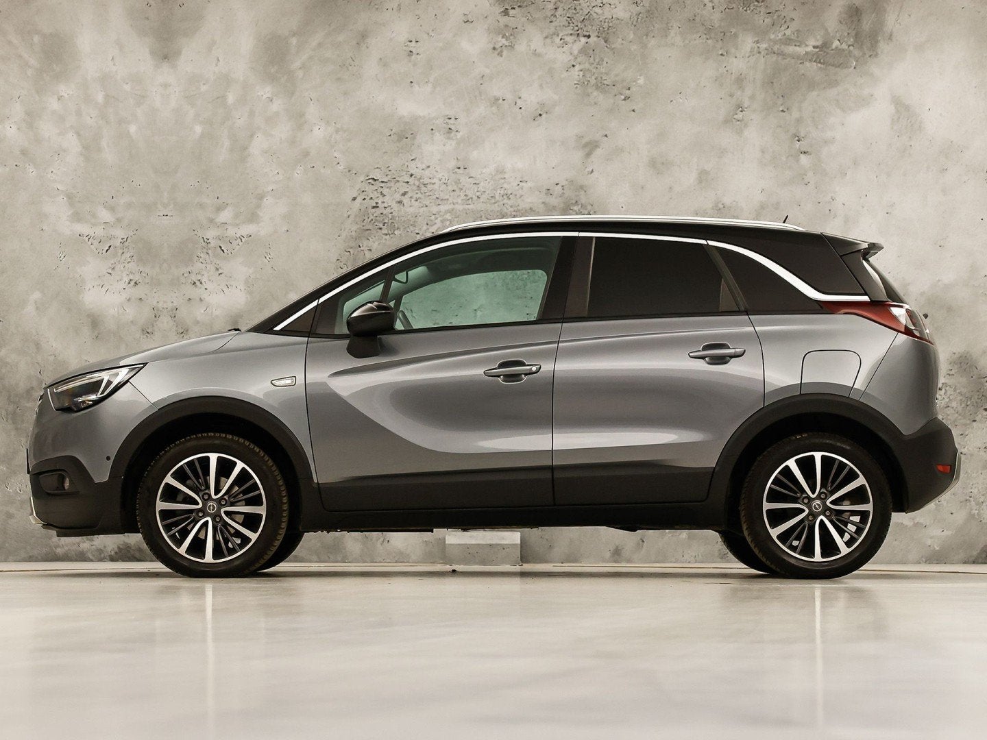Opel Crossland X 1.2 Turbo Innovation Sport Automaat (APPLE, Auto's, 12 maanden, 840 kg, Gebruikt, Leder en Stof