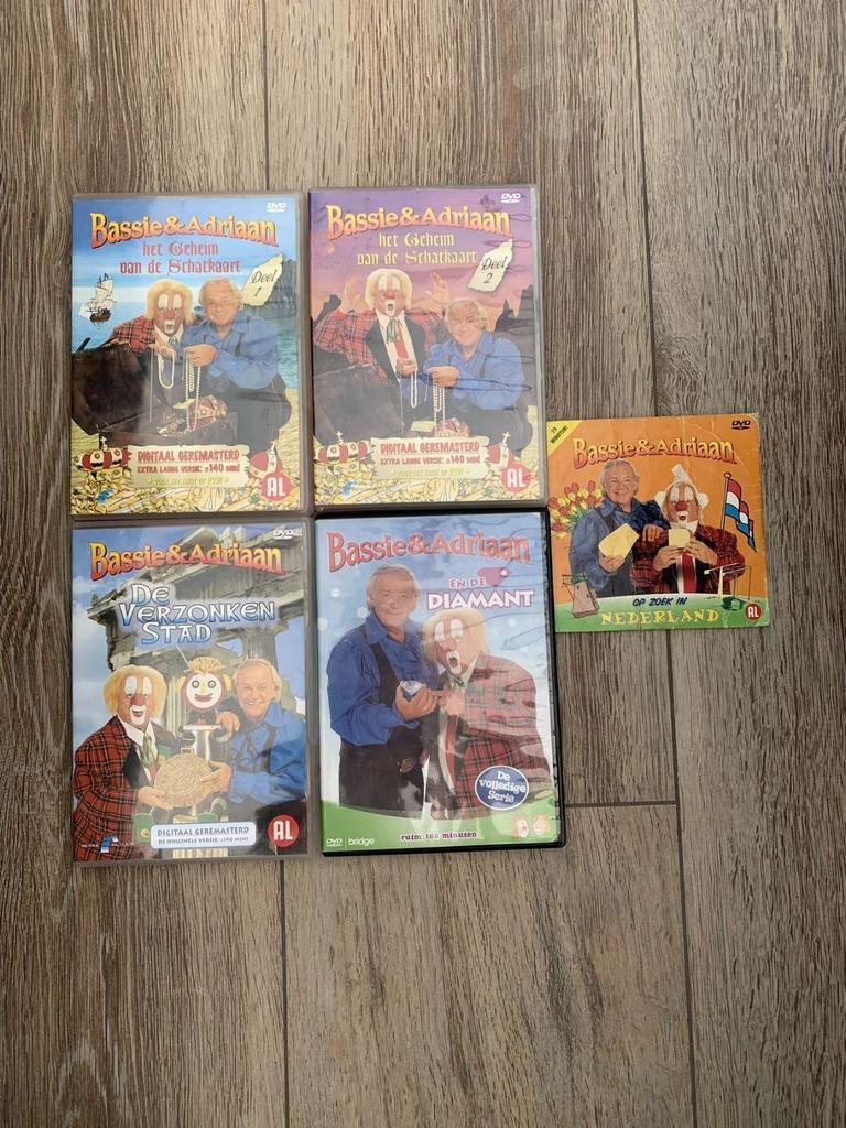 Bassie & Adriaan dvd set, Avontuur, Alle leeftijden, Ophalen of Verzenden, Zo goed als nieuw