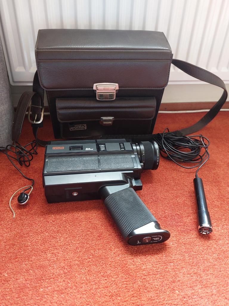 Eumig filmcamera en filmprojector set, Ophalen, 8mm, Camera