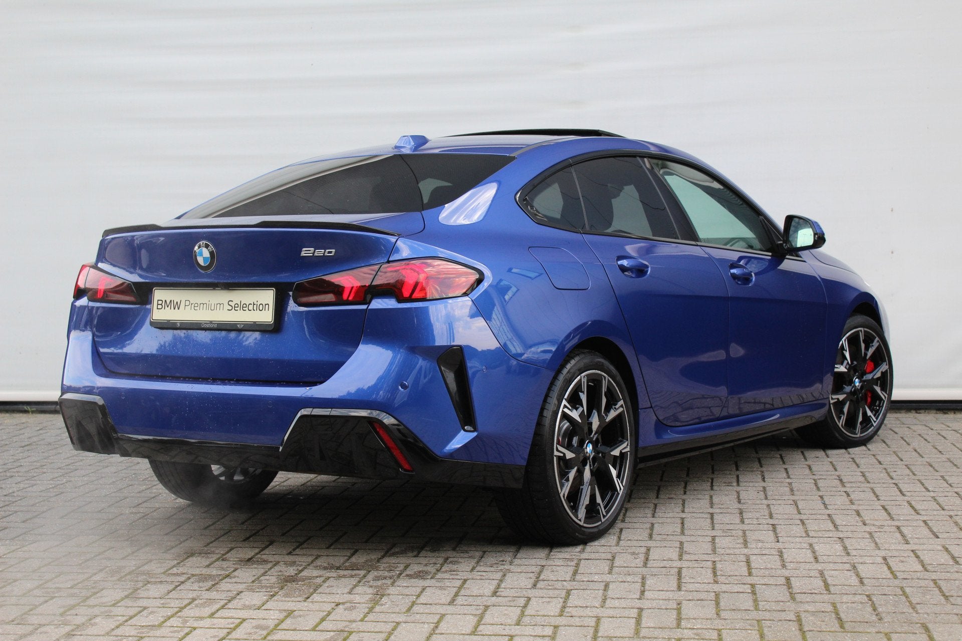 BMW 2 Serie Gran Coupé 220 M Sport Automaat / Panoramadak /, Auto's, Dealer onderhouden, Gebruikt, 156 pk, Met garantie (alle)