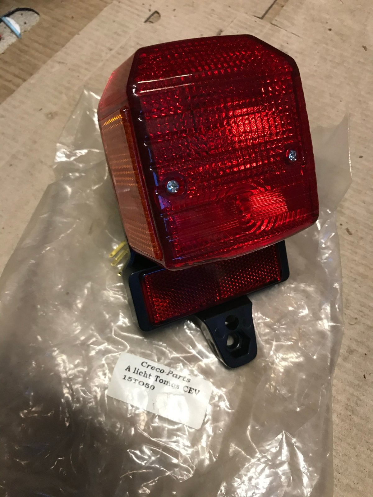 Nieuw achterlicht Tomos CEV - Creco-Parts, Fietsen en Brommers, Ophalen, Nieuw, Overige typen, Tomos