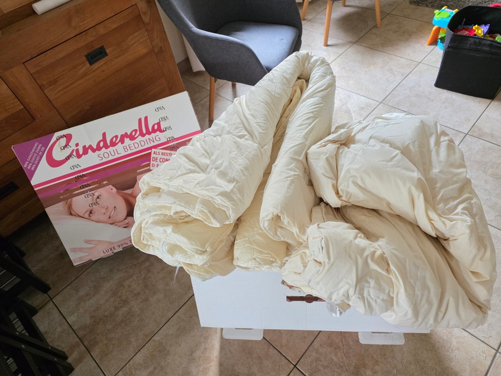 2x Cinderella Soul 4-seizoenen dekbedden (140x220 cm), Eenpersoons, Wit, Dons en Veren, Ophalen of Verzenden