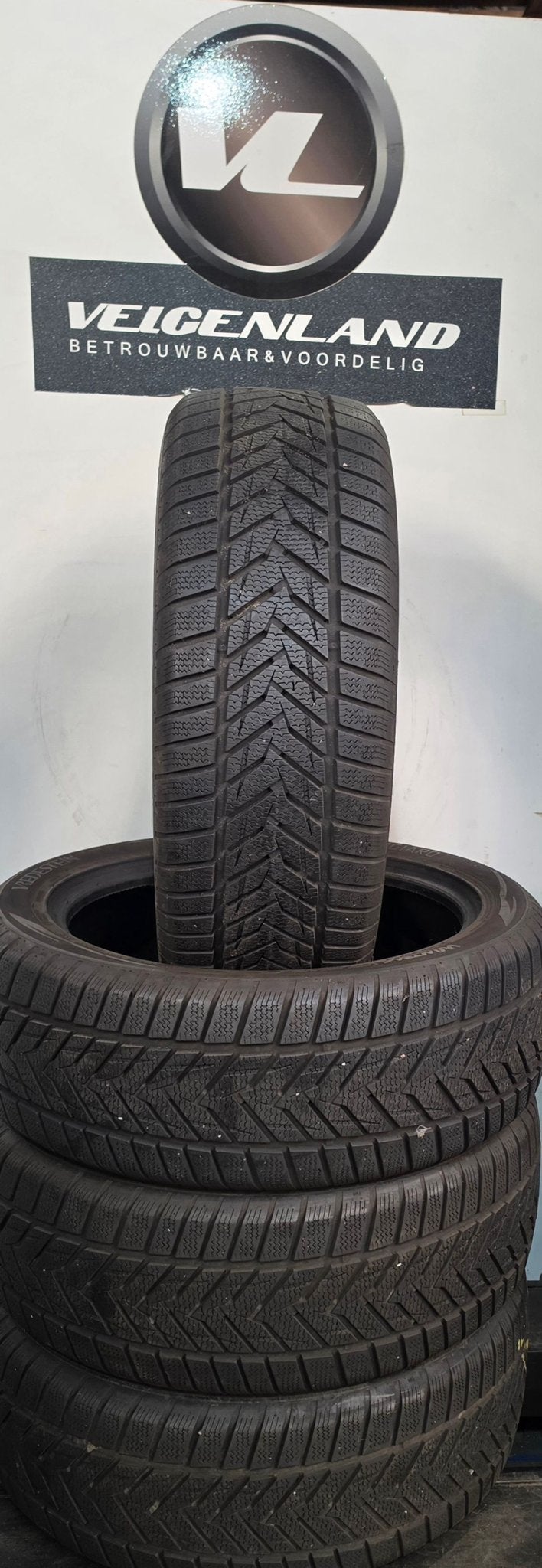 Vredestein Wintrac Xtreme S 215-50-18 2155018 215/50R18 92V, 18 inch, -, -, Band(en)
