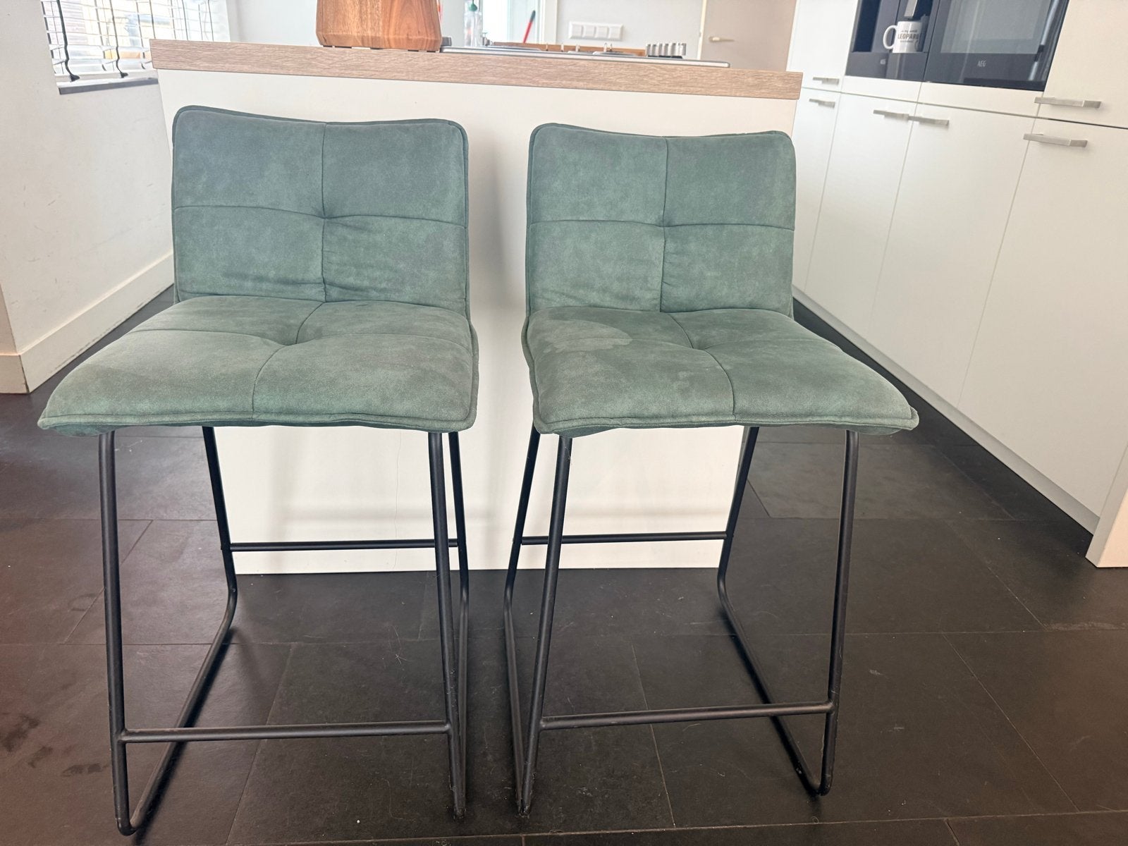 Set van 2 zo goed als nieuwe barkrukken, Ophalen, Zo goed als nieuw, 90 cm of meer, Metaal