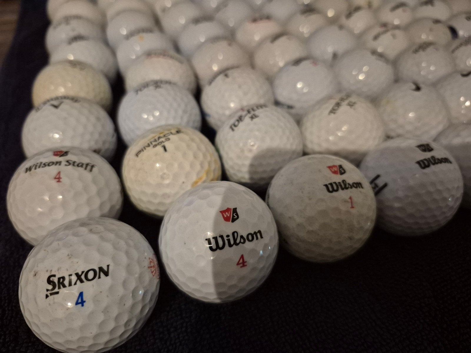 Lakeballs Golfballen mix 100 stuks, Sport en Fitness, Golf, Ophalen of Verzenden, Bal(len)