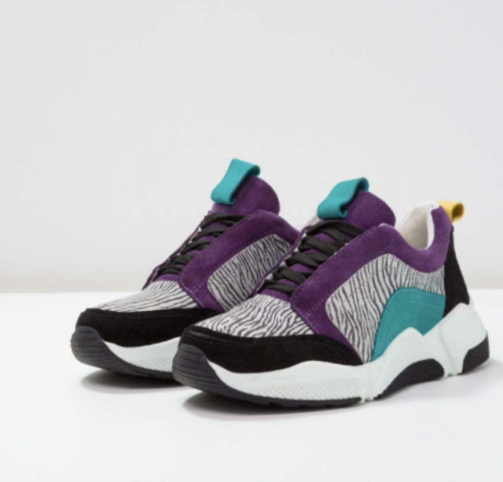 Kiomi suede sneakers multicolor zebraprint maat 39, Kleding | Dames, Overige kleuren, Kiomi, Nieuw, Ophalen of Verzenden