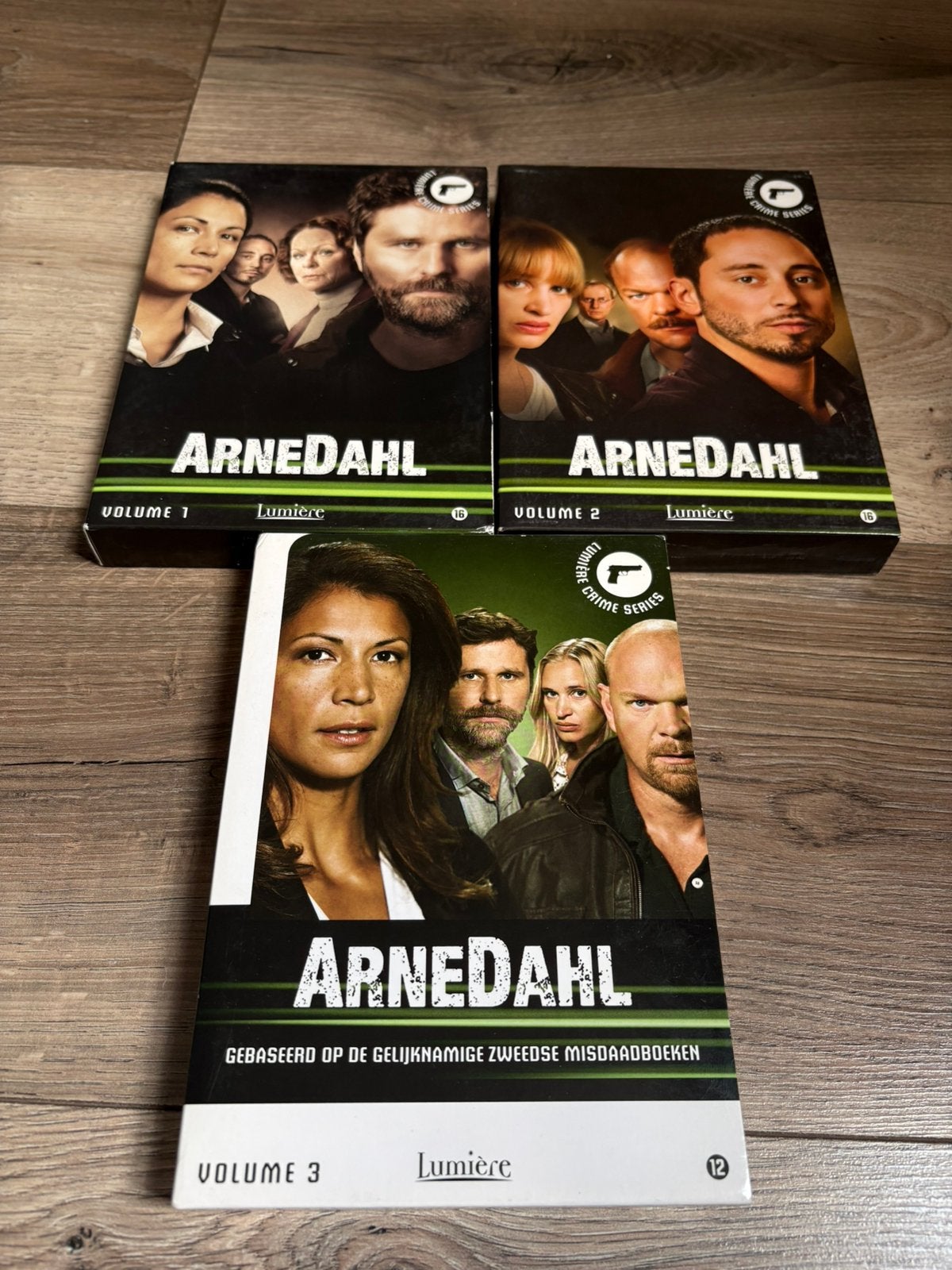 Arne Dahl complete serie volume 1,2 en 3, Alle leeftijden, Ophalen of Verzenden, Zo goed als nieuw, Actie en Avontuur