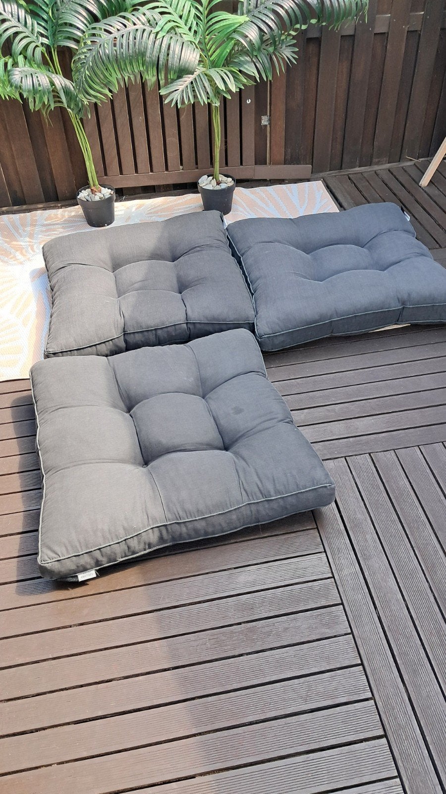 3 Grote grijze zitkussens 80x80 cm, Huis en Inrichting, Woonaccessoires | Kussens, Ophalen, Gebruikt, Grijs, Vierkant