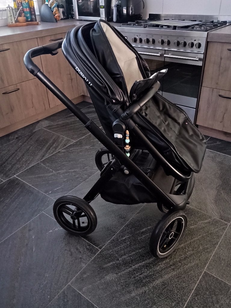 Dubatti One E3 Black Leather, Gebruikt, Verstelbare duwstang, Ophalen, Kinderwagen