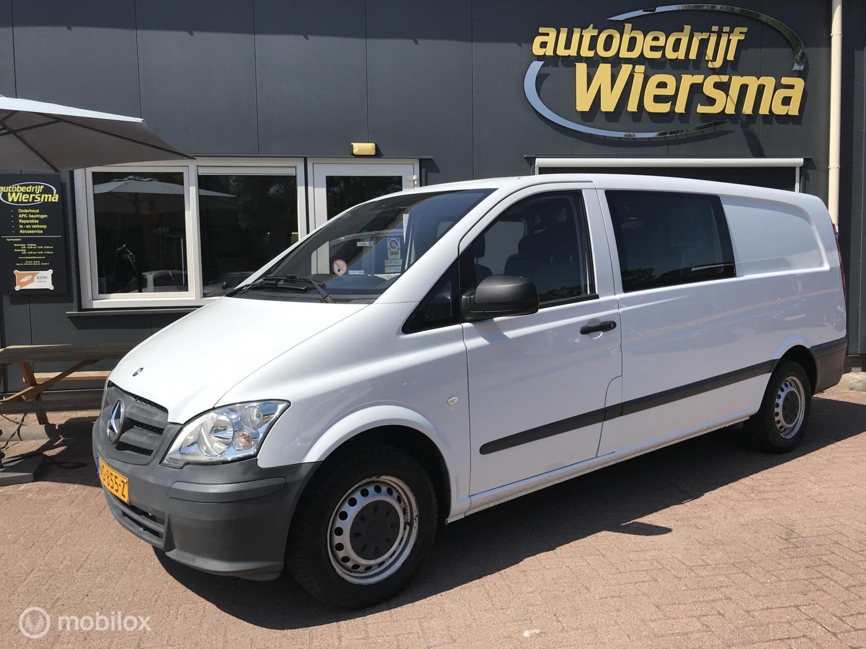 Mercedes Vito Bestel 110 CDI 343 DC Comfort Plus Trekhaak, Auto's, Bestelauto's, 13 km/l, Euro 5, Gebruikt, Zwart
