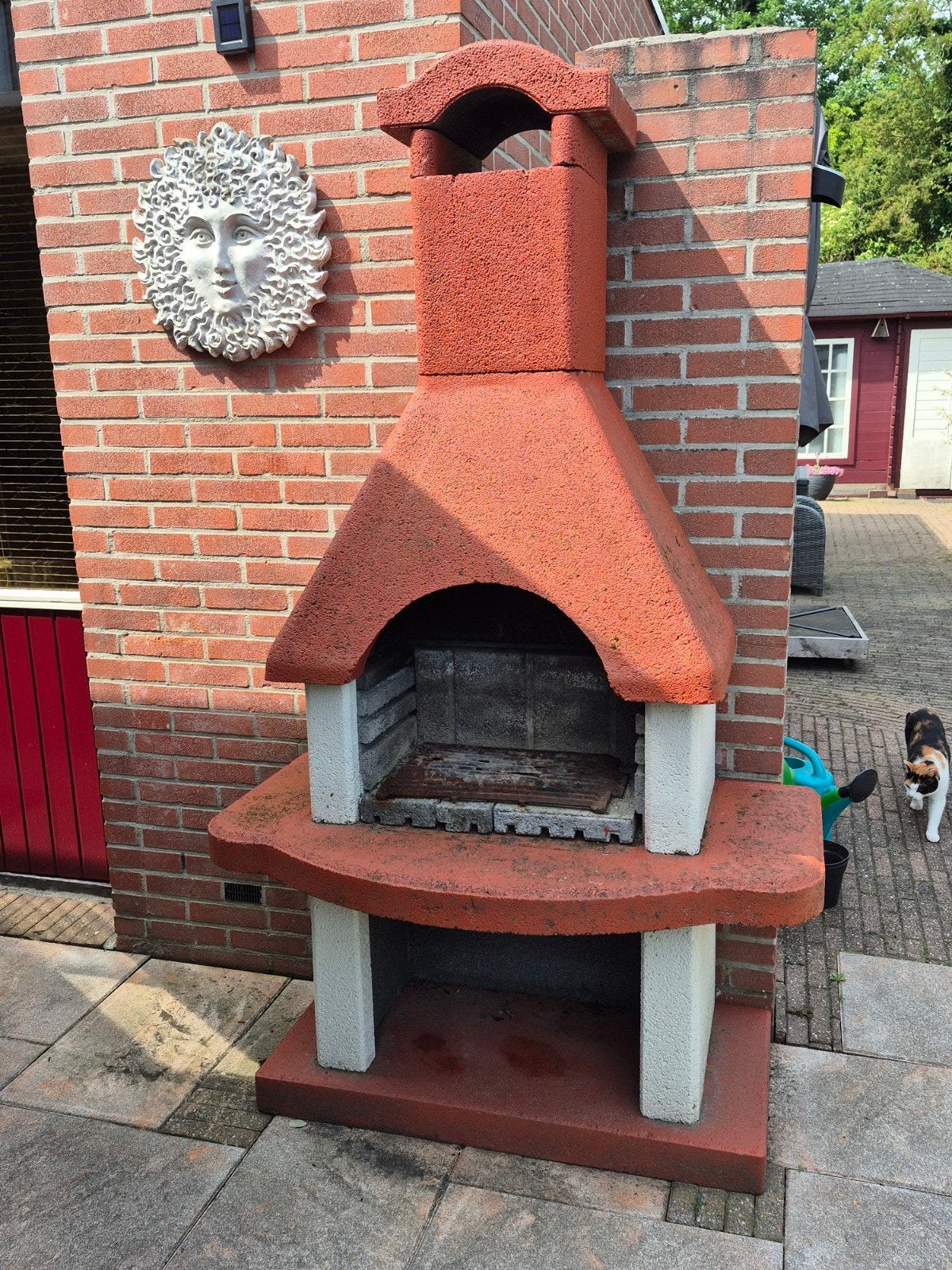 Betonnen BBQ/Tuinhaard - Nette staat, makkelijk te vervoeren, Tuin en Terras, Tuinhaarden, Ophalen of Verzenden, Gebruikt